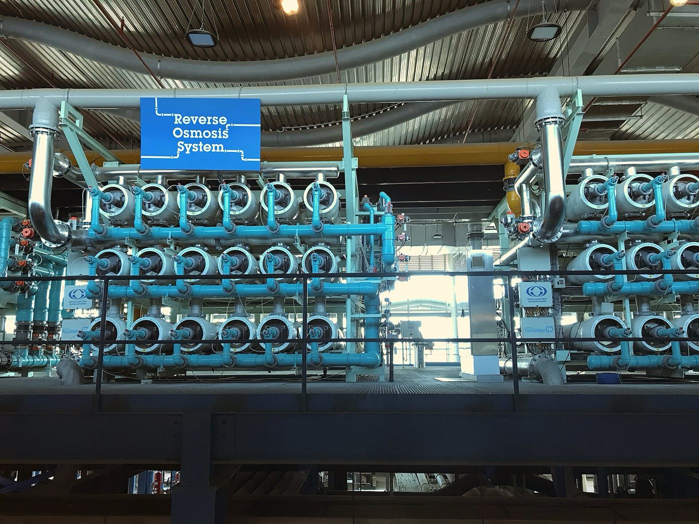 Rows of reverse-osmosis pressure vessels in a modern water treatment plant